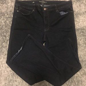 WHBM the Skinny Flare size 16